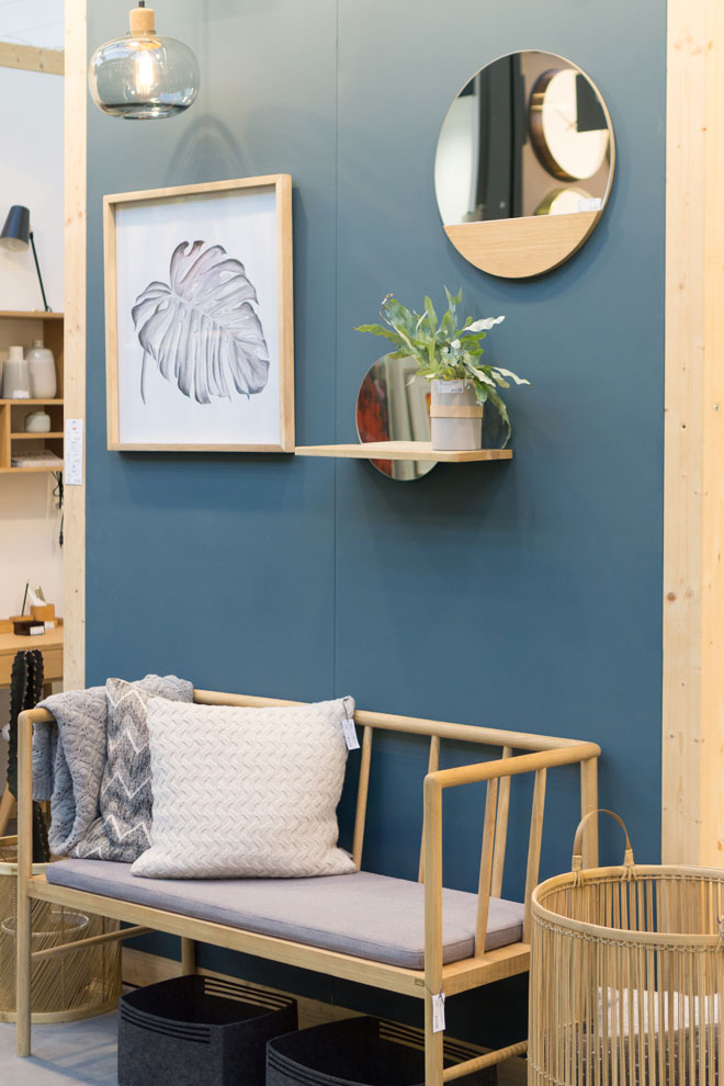 Pflanzen Deko 2018 auf der Ambiente, Hübsch Interior einzelne Pflanze mit Möbeln und Wand Accessoires aus Holz