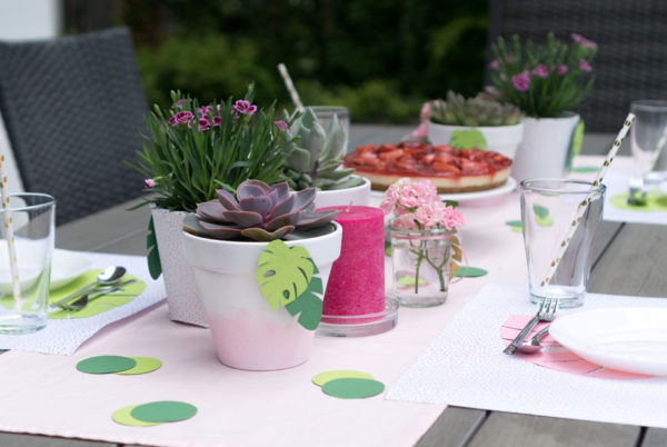 Party Deko für eine Tropical Vibes Gartenparty - Inspiration mit DIY-Ideen