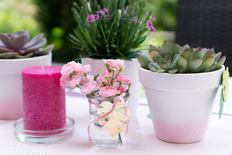 Tischdeko Vasen für Tropical Vibes Party selber machen